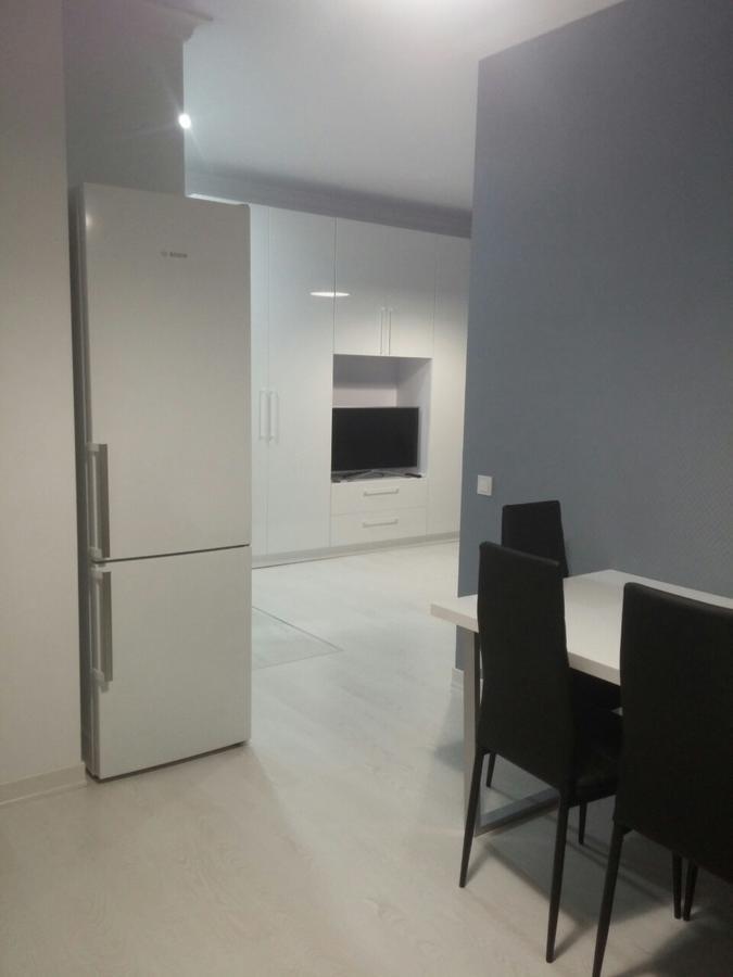 The Den Apartment Odessa Exterior photo