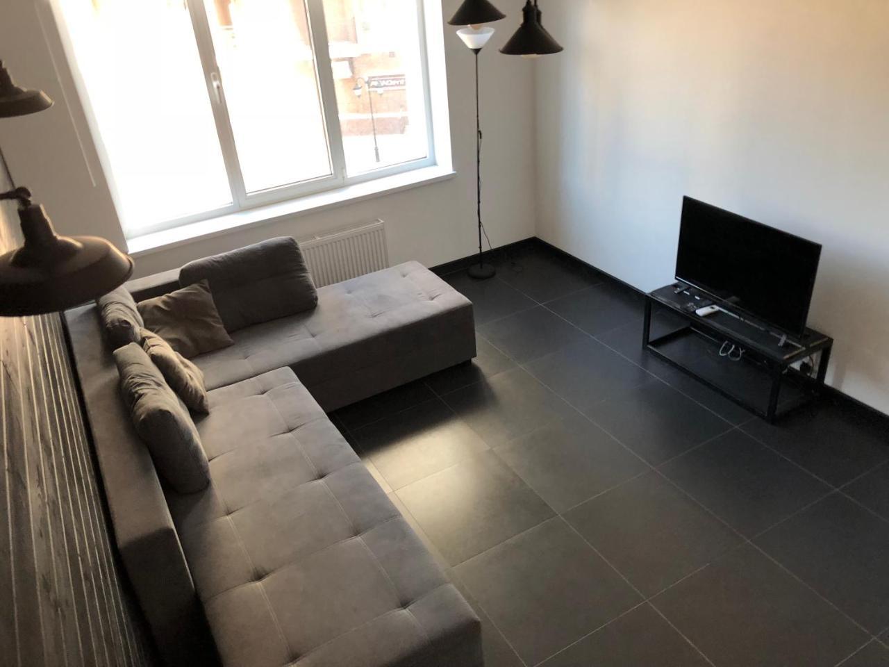 The Den Apartment Odessa Exterior photo